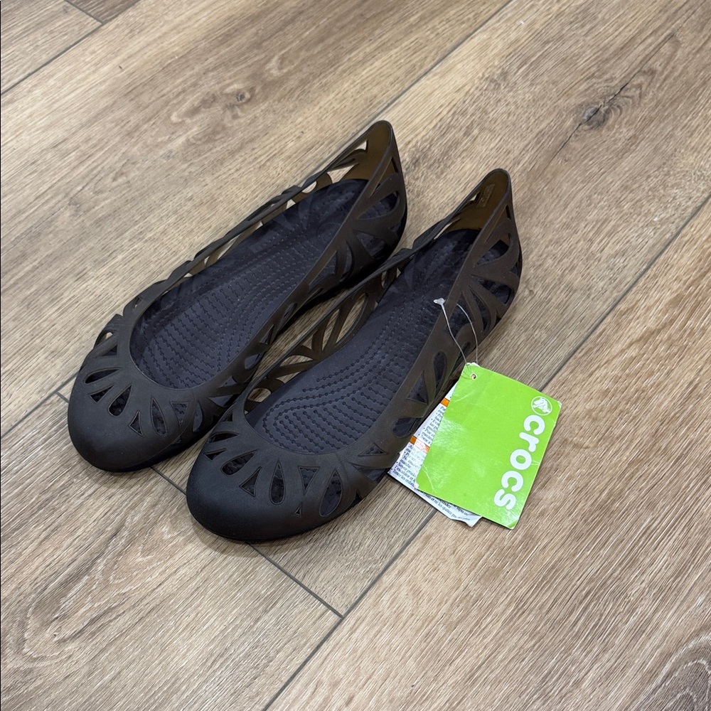 NWT CROCS Women's Adriana III Cutout Flats Espresso W10